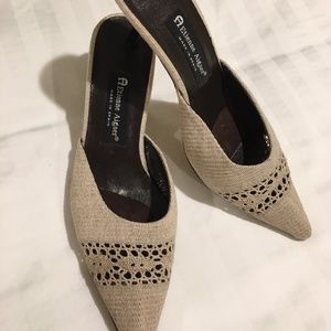 Etienne Aigner tan slide mule heels
